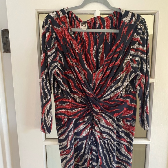 Anne Klein Fitted Bold Stripe Midi Dress Twist Front & Ruching Womens - Picture 2 of 4